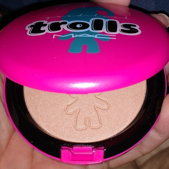 MAC Cosmetics Other - MAC Trolls Beauty Powder Compact